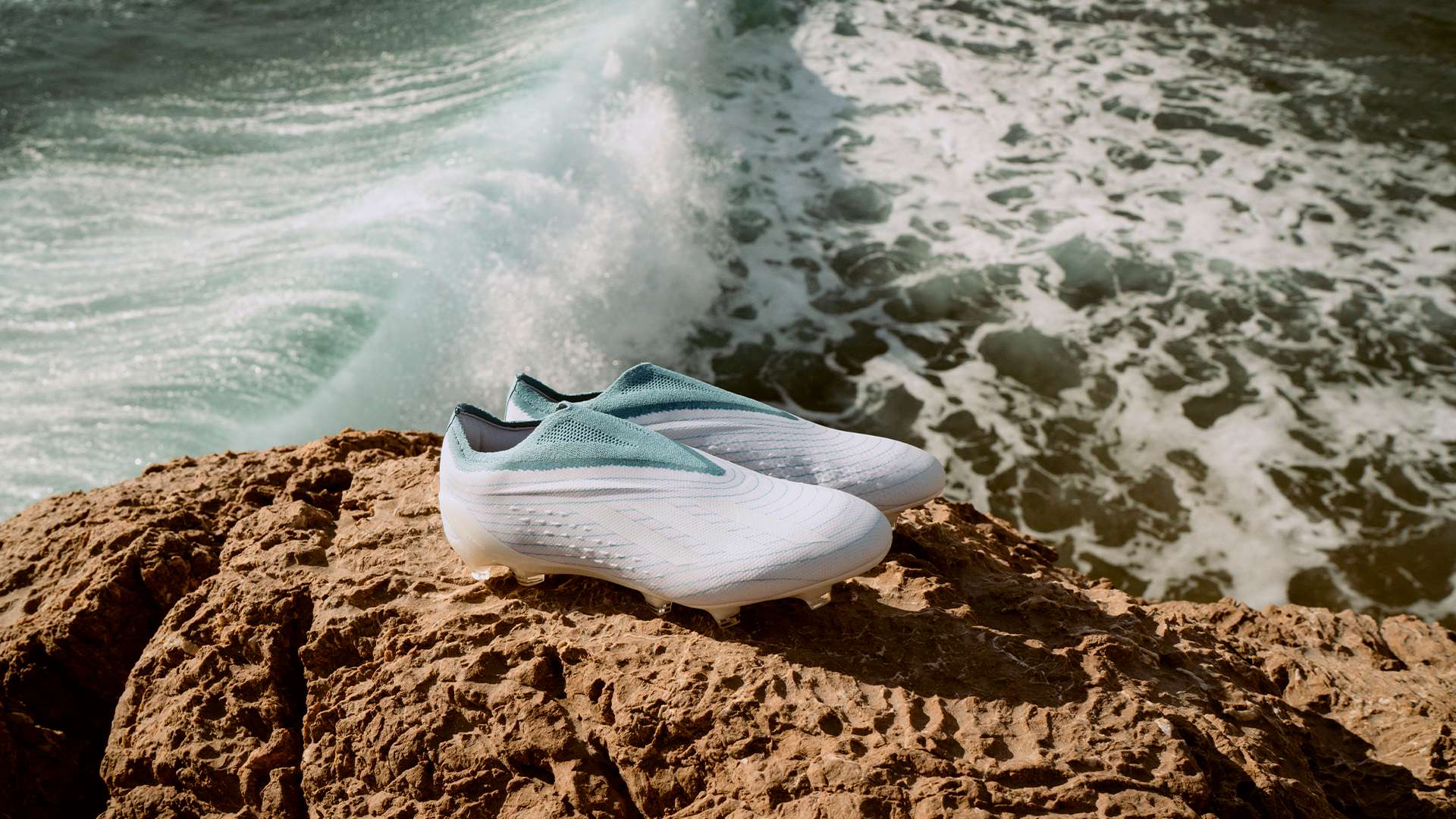 一支強大的 一支強大的